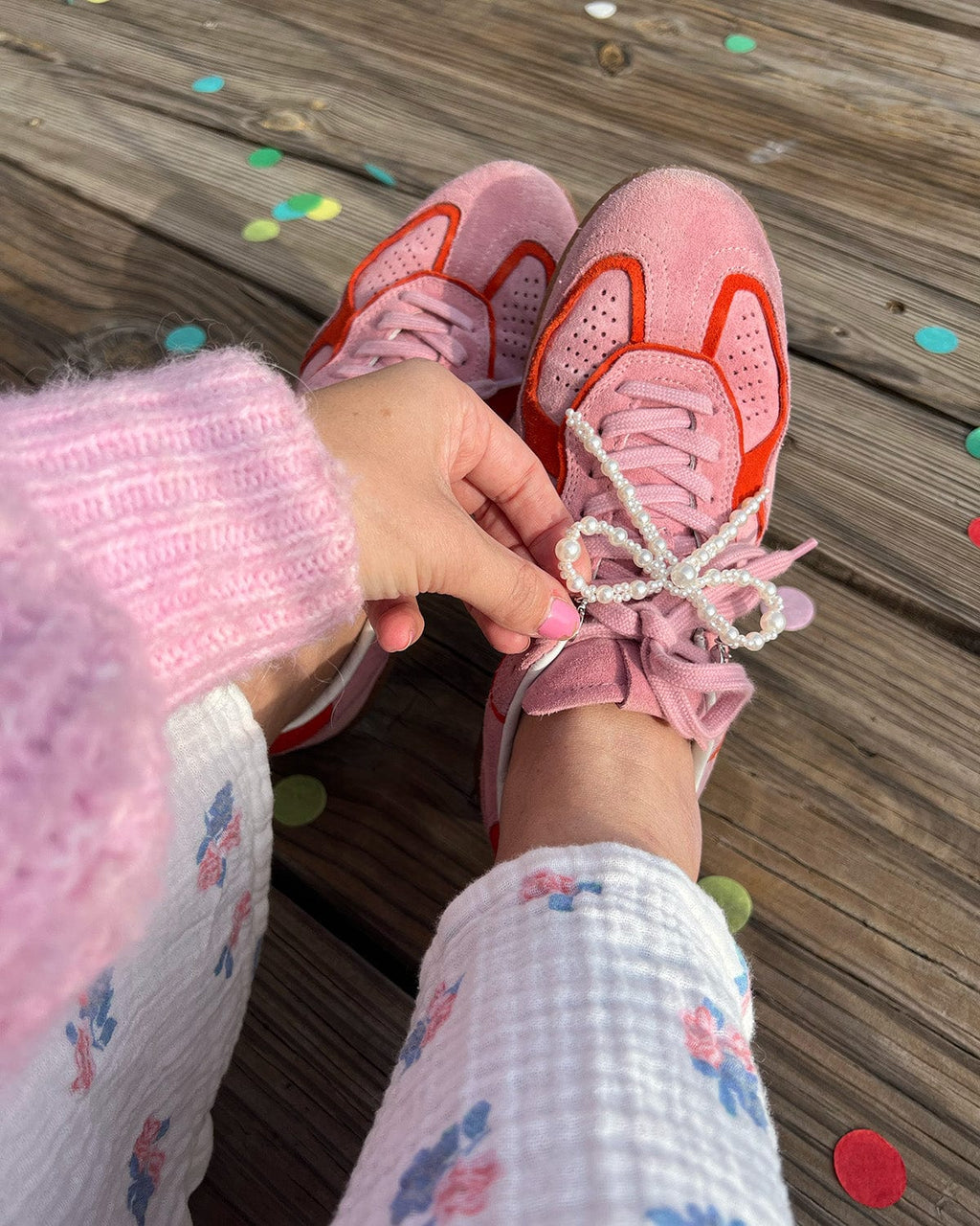 Shoe Charm Set  - White Pearl Bows