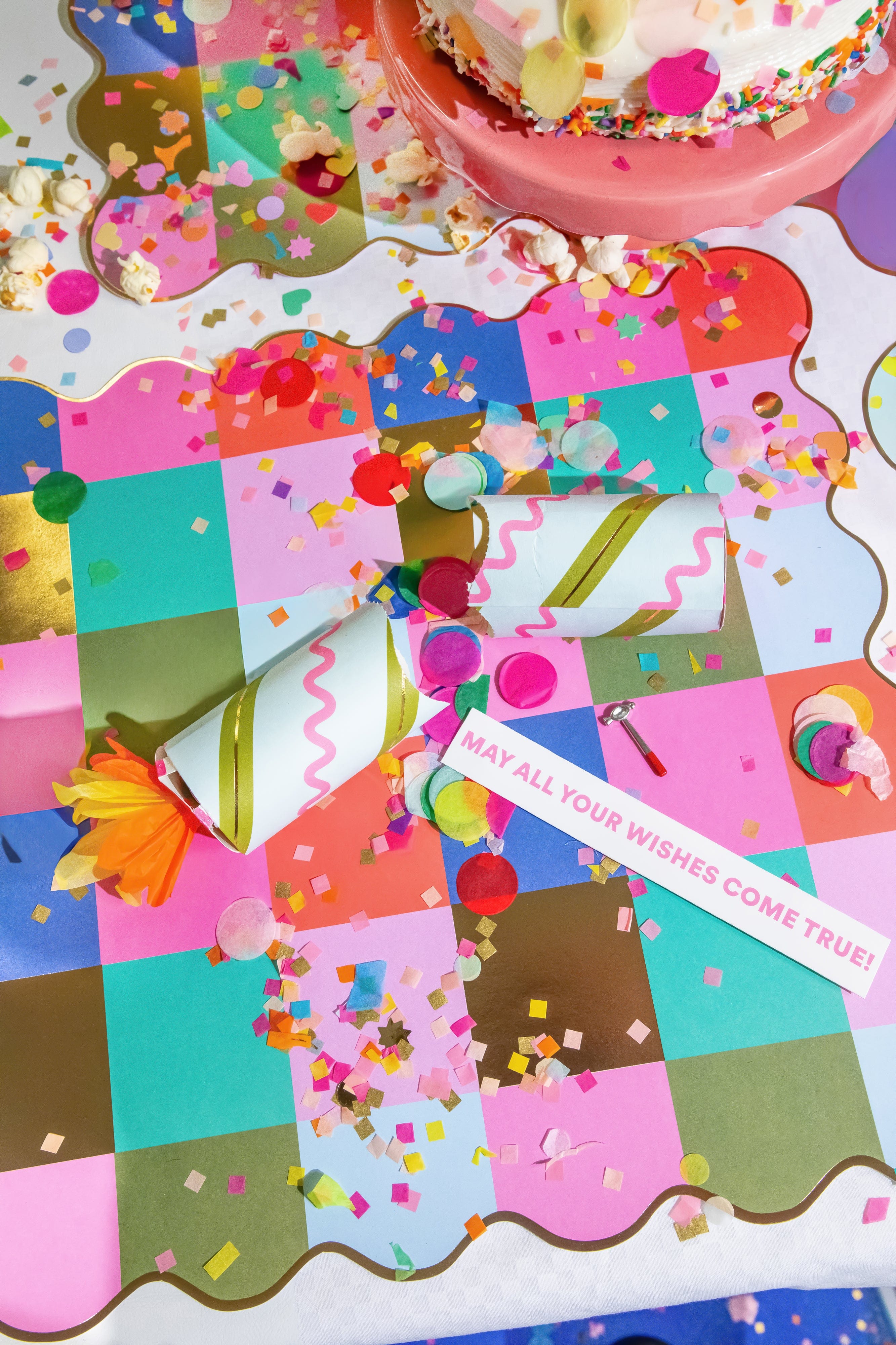 Birthday Candle Confetti Party Crackers (6 count)