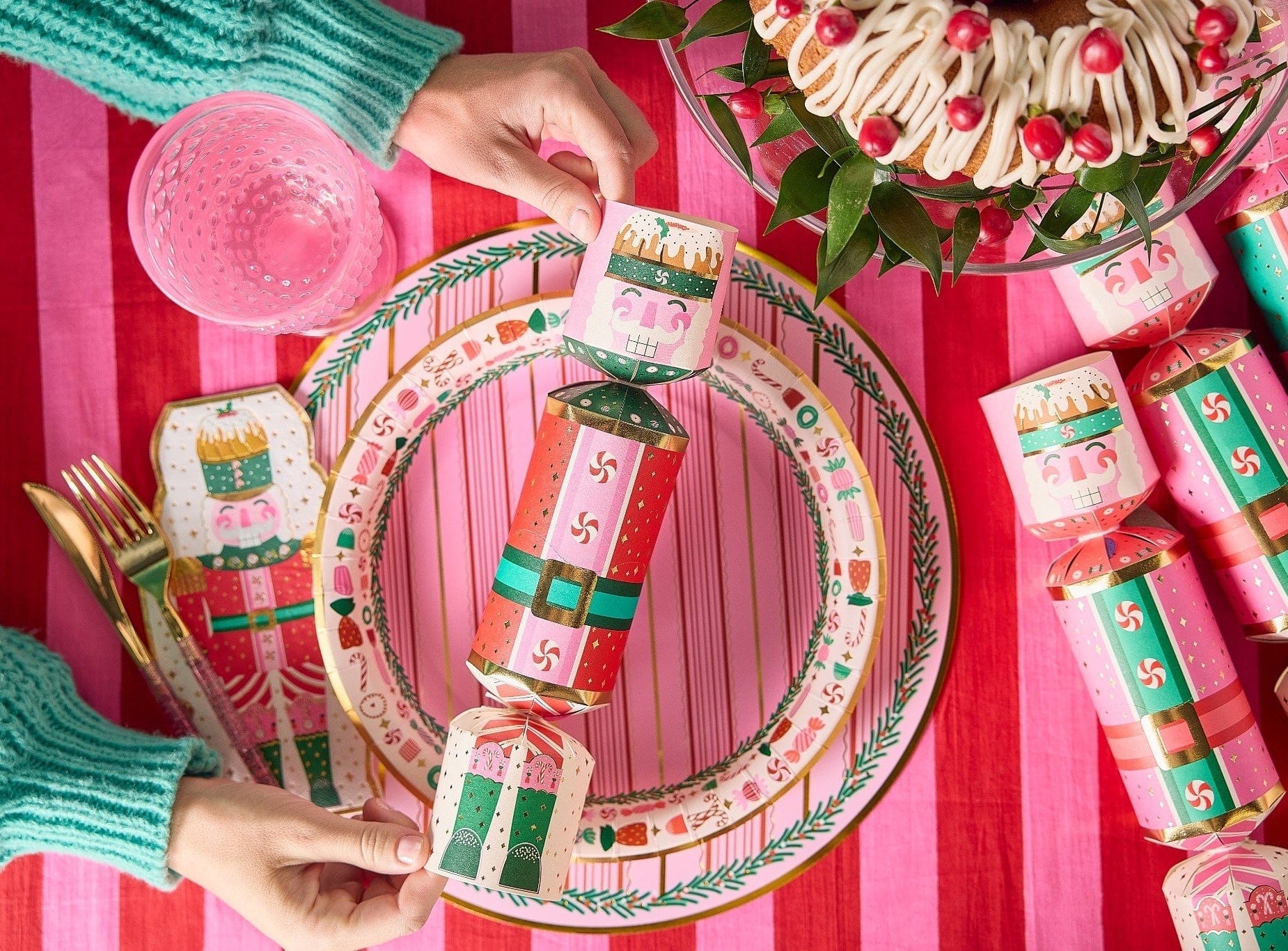 Christmas Nutcracker Holiday Crackers (Set of 6)