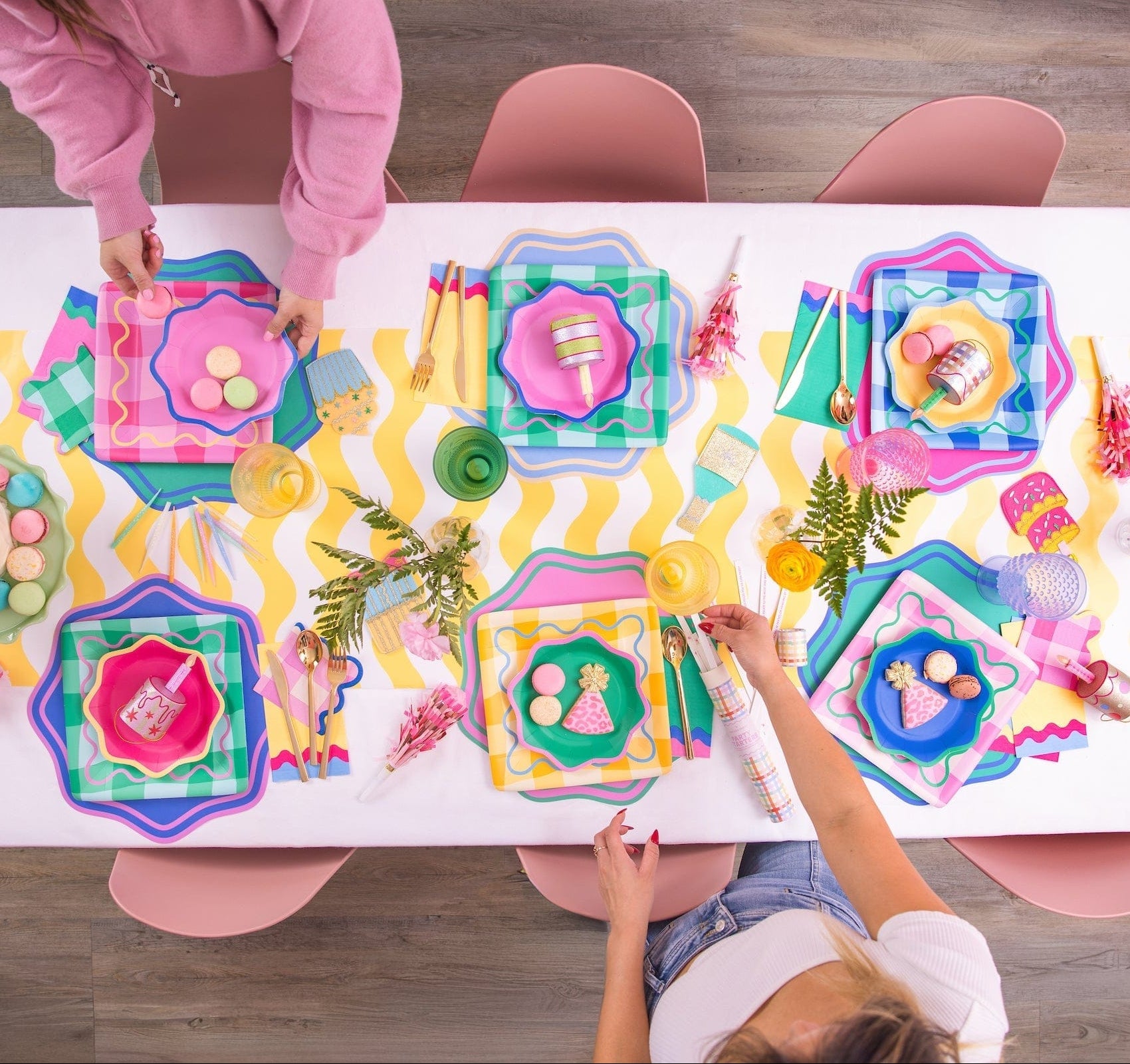 Colorwave Placemats (10 ct)