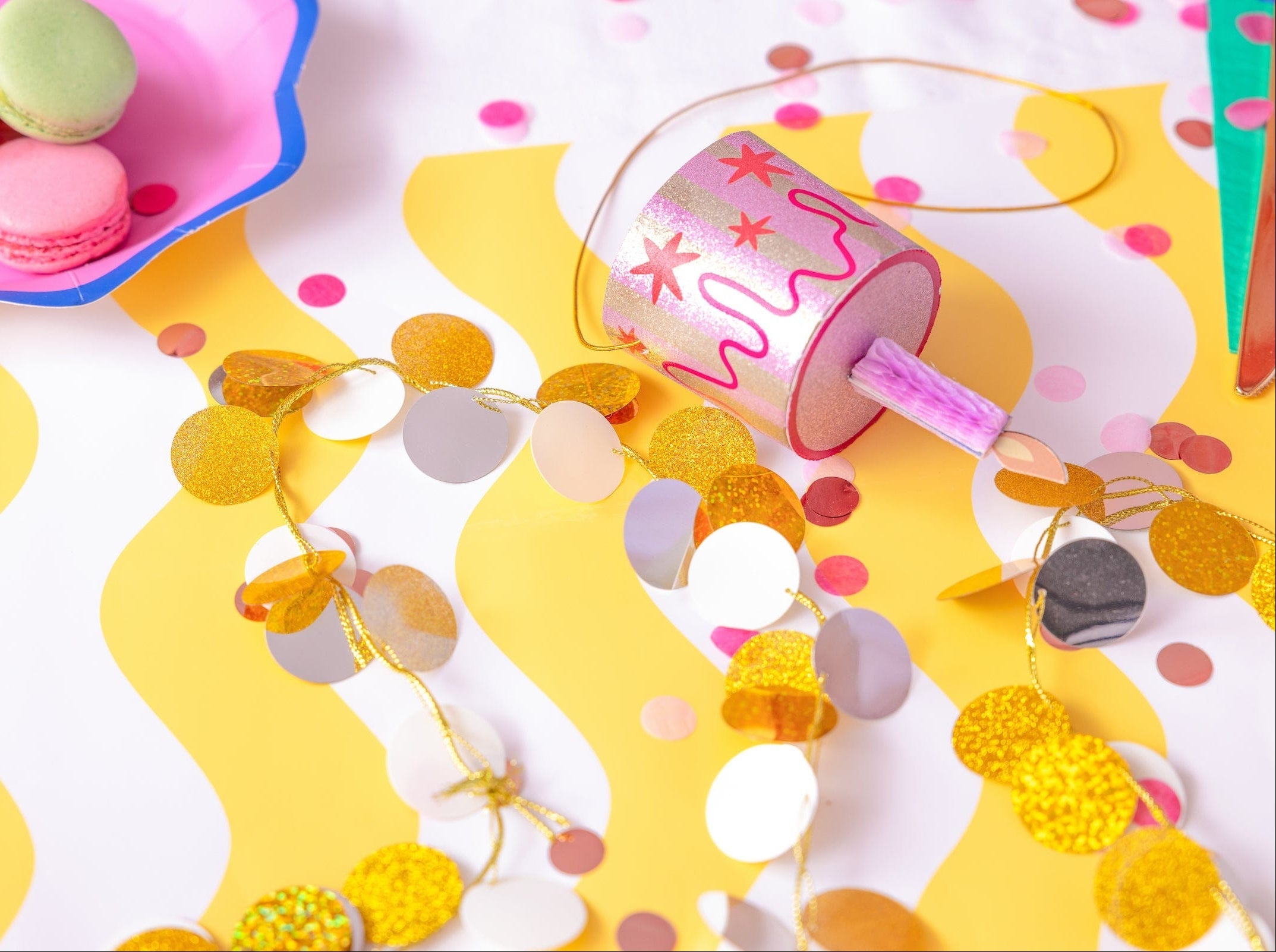 Metallic Confetti Garland