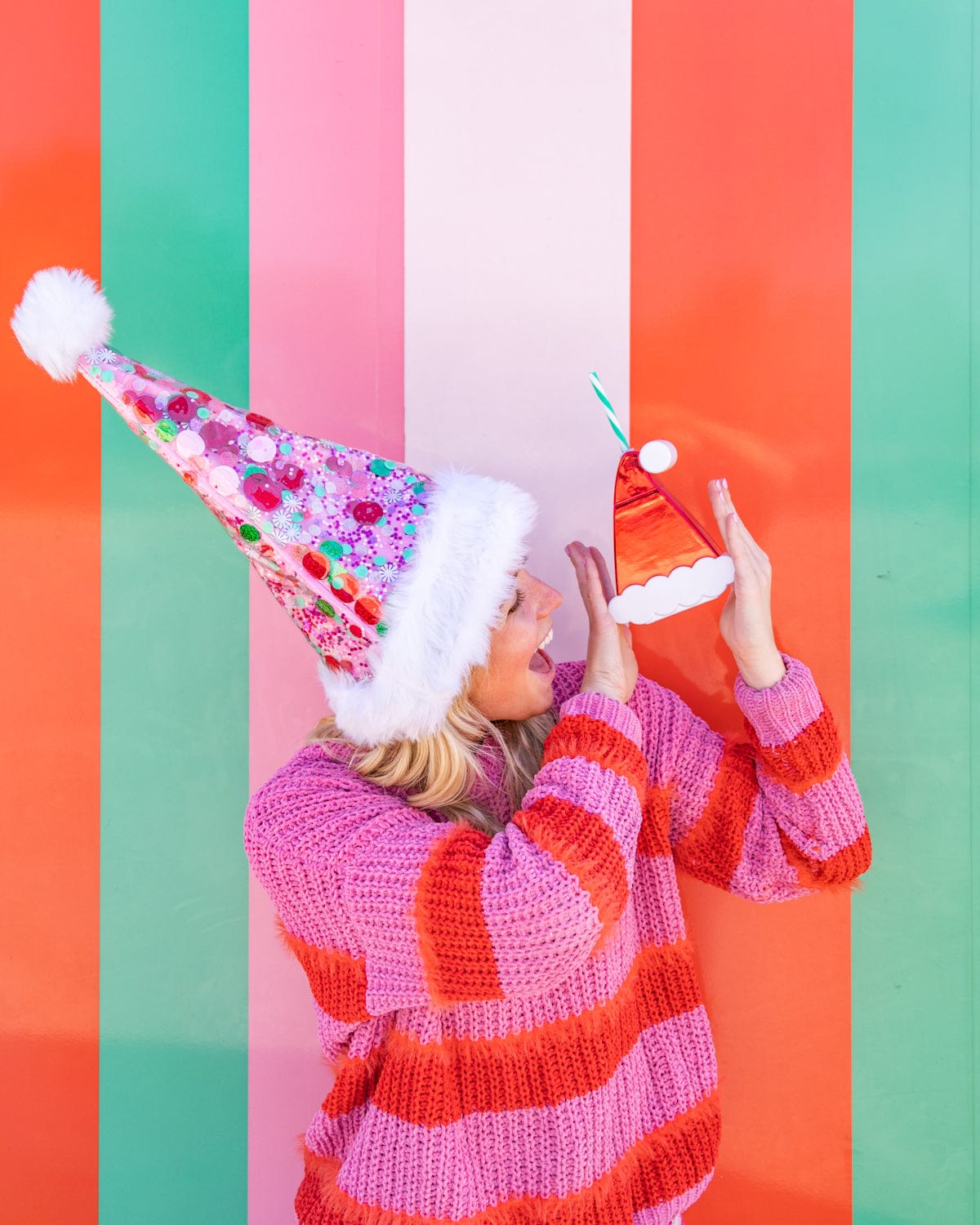 Santa Hat Sipper (set of 1, 6, or 12)
