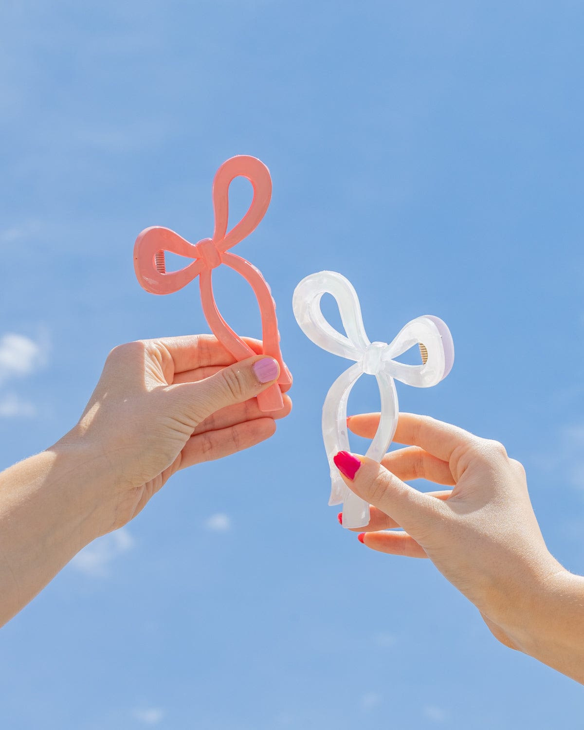 Bow Hair Claw Clips (set of 2)