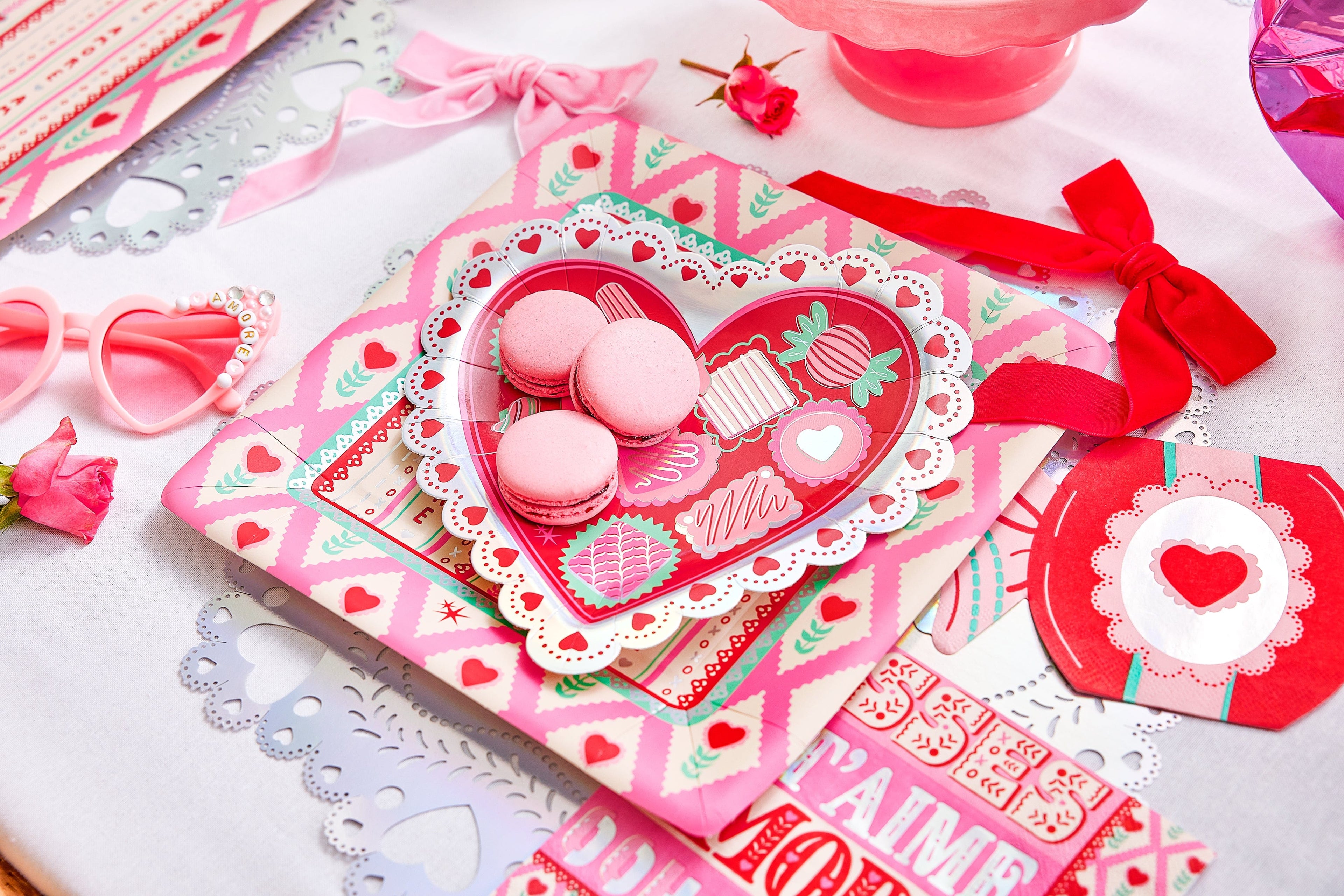 Amore Dinner Plates (10 count)
